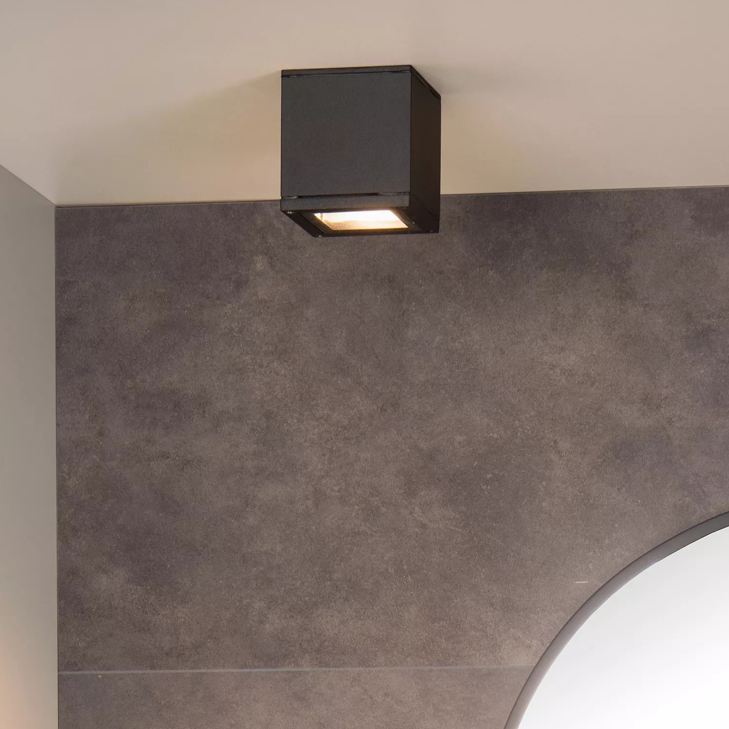 Lucide Aven - Spot en saillie - 9,3 x 9,3 x 9,6 cm - IP65 - noir