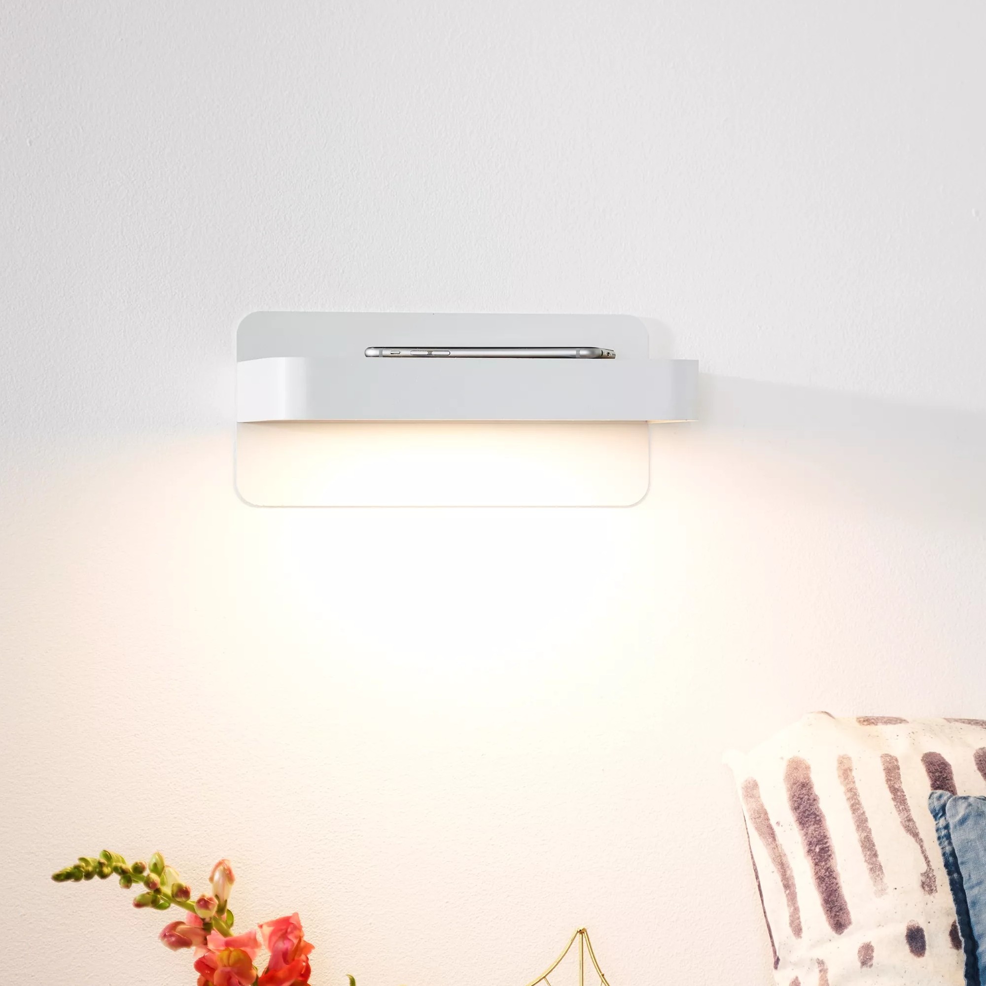 Lucide Atkin - lampe de chevet avec port USB - x 11,5 cm - 5W LED inclus - blanc