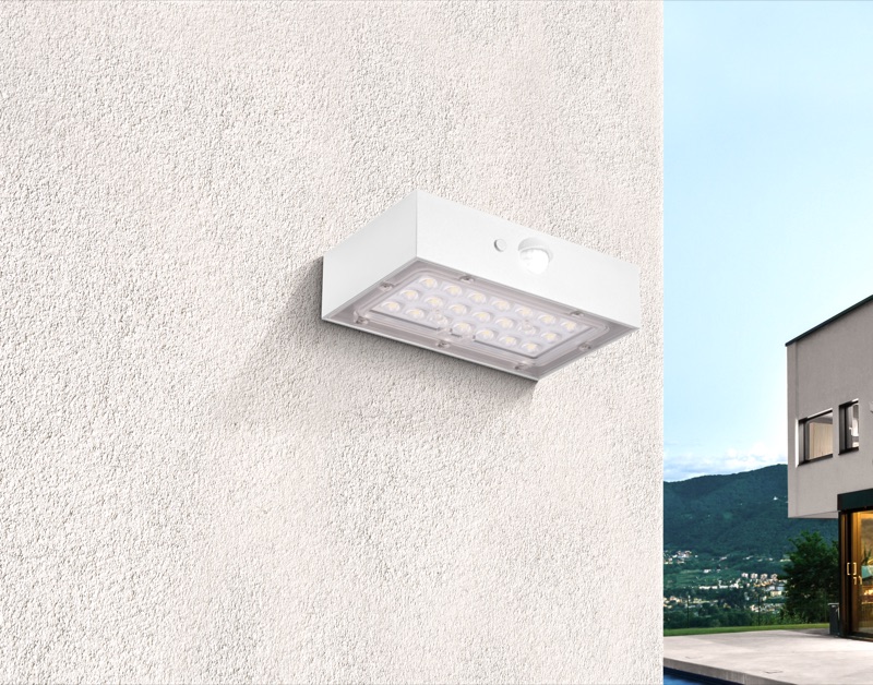 Century Italia Domino MINI - Applique solaire extérieure avec capteur - ,5 x 13,7 cm - 3W LED inclus - IP65 - blanc