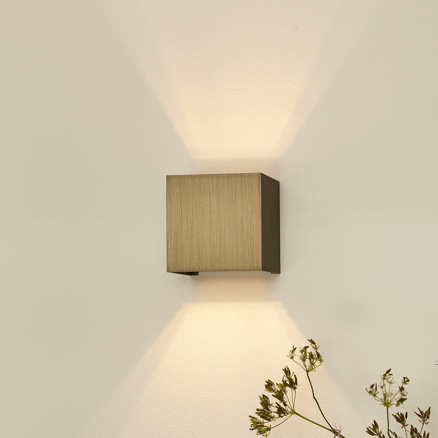 Lucide Xio - applique murale - 9,7 x 9,7 x 9,7 cm - 3,5W LED dimmable inclus - café