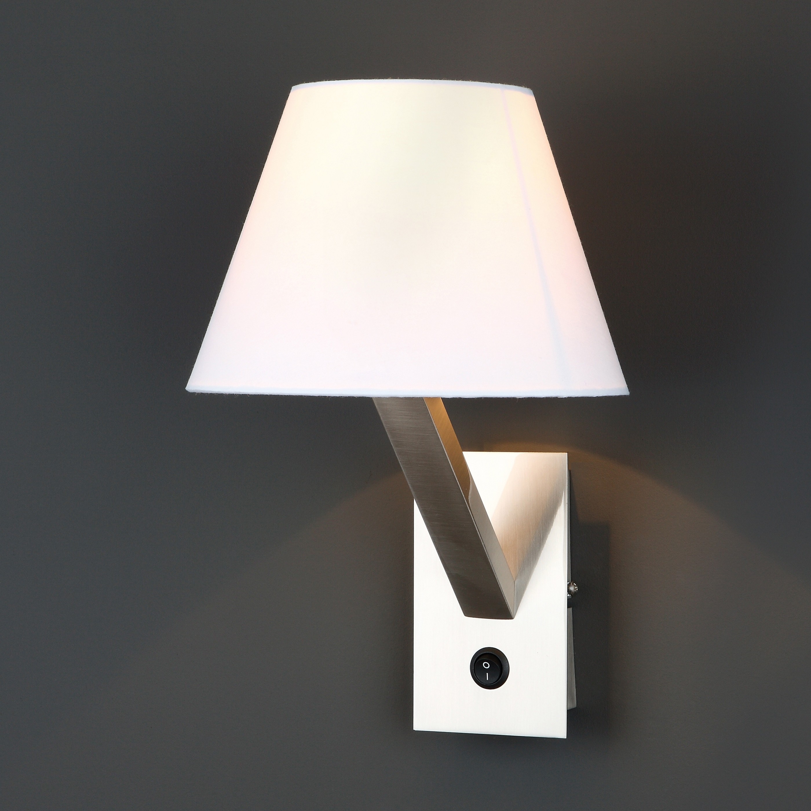 Maxlight Orlando - applique murale - Ø cm - blanc et métal brossé