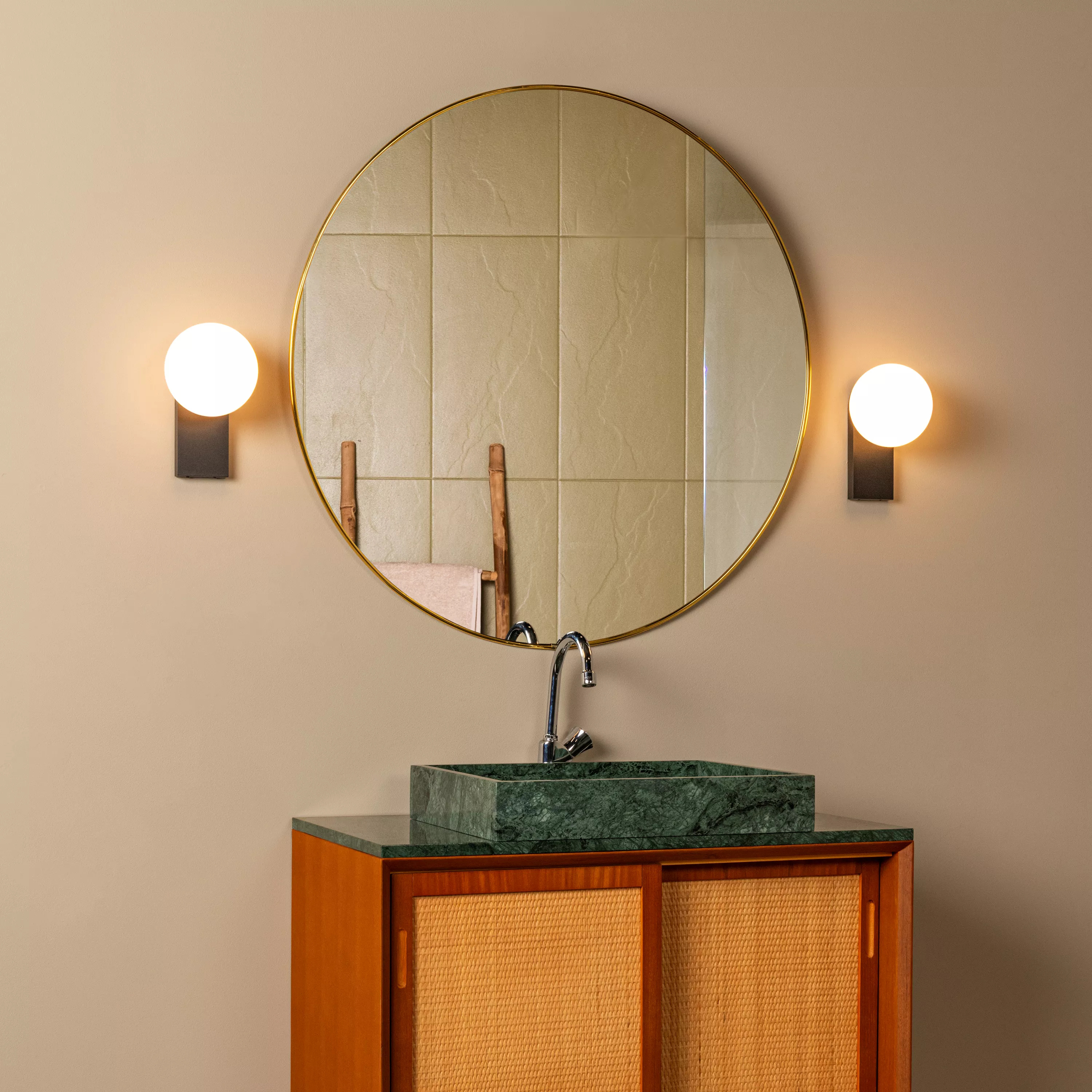 Lucide Tassa - applique murale - 14,2 x ,8 cm - 10W dim to warm LED inclus - noir et opale