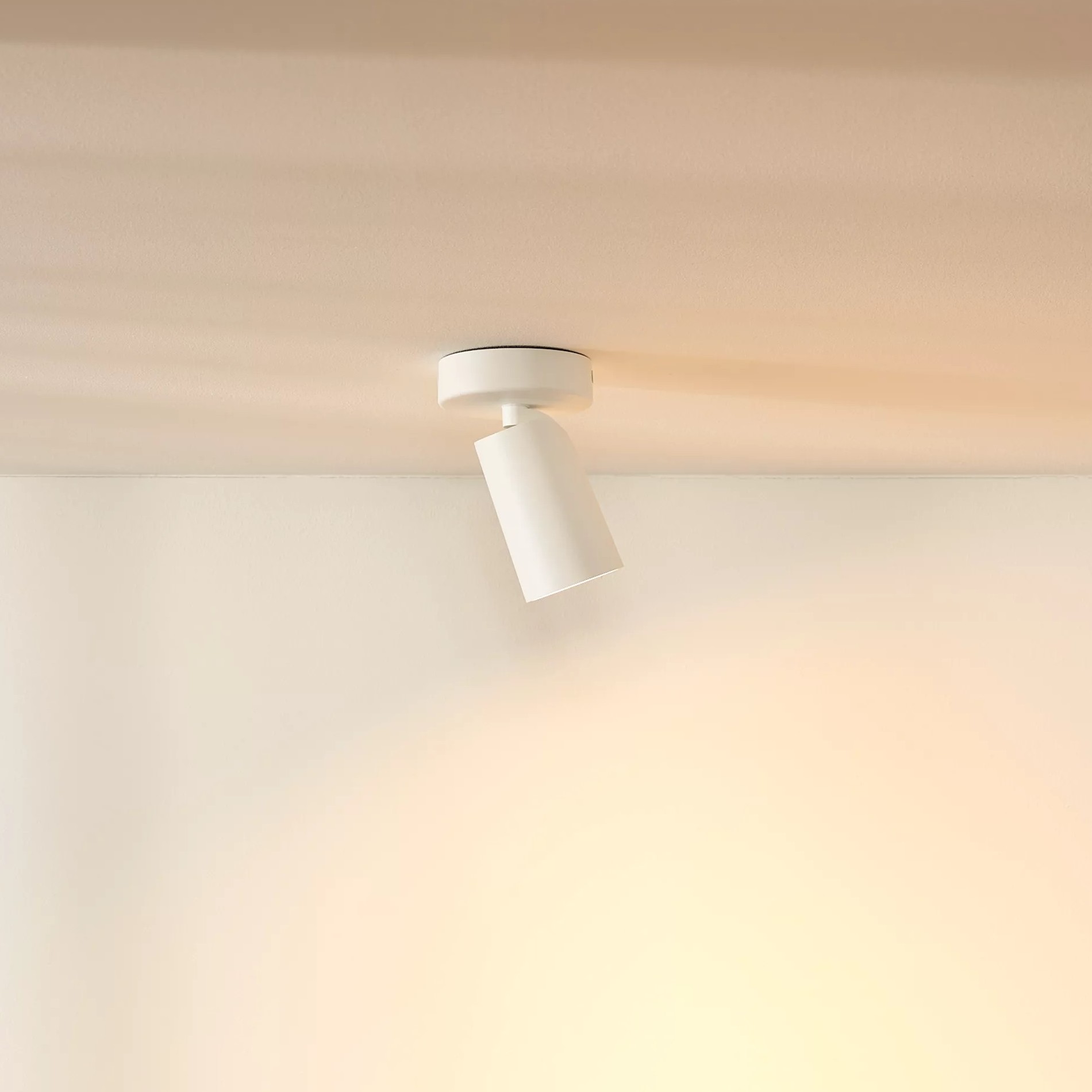 Lucide Xyrus - spot en saillie - ,5 x 9 cm - 5W LED dimmable inclus - dim to warm - white