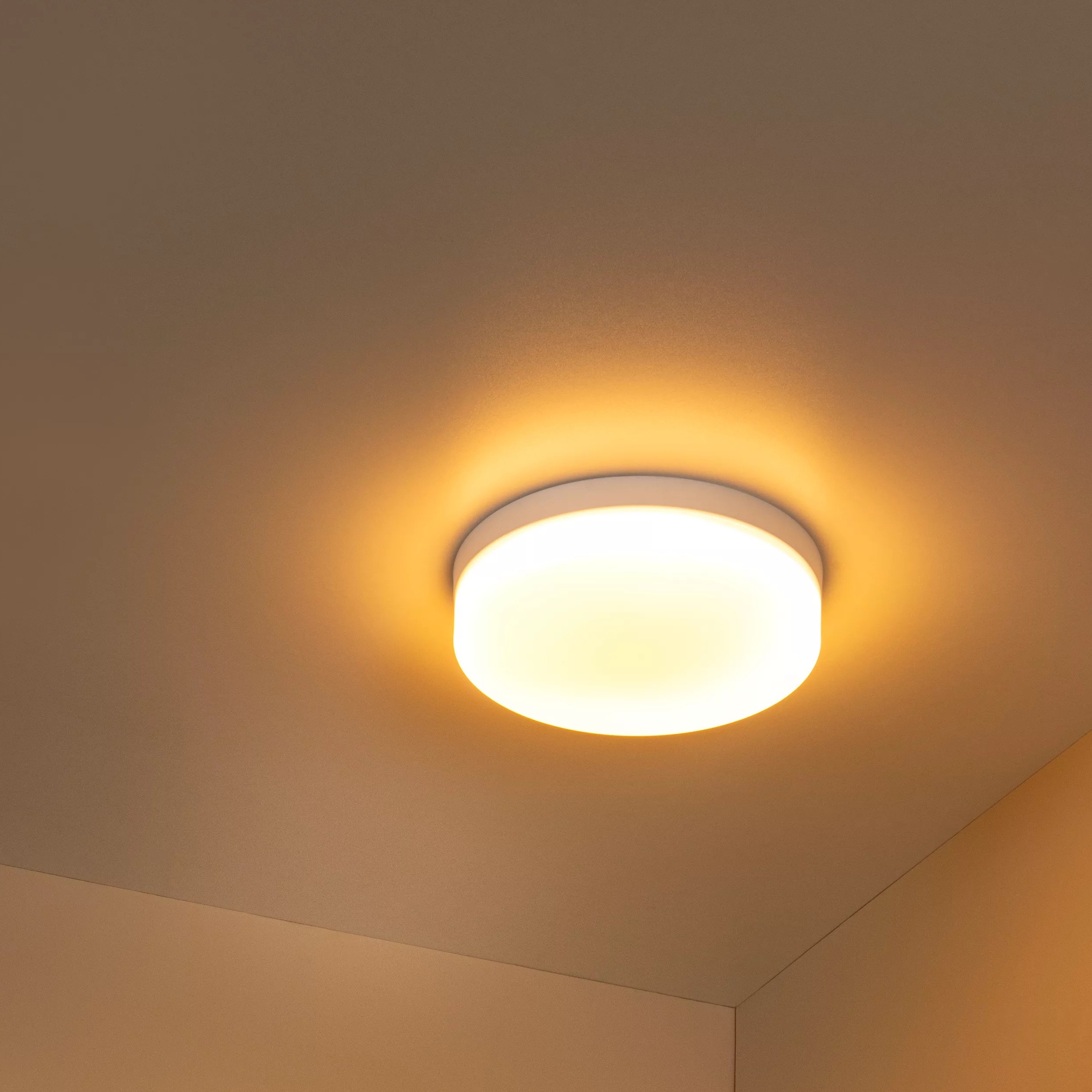 Lucide Biskit - plafonnier avec détecteur de mouvement - Ø ,5 cm - 18W LED inclus - IP44 - blanc