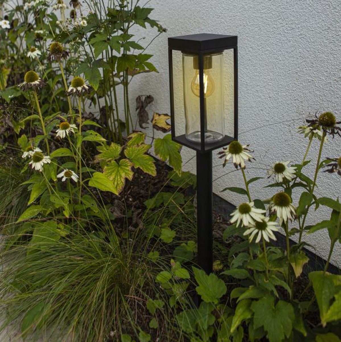 Lutec Flair - poteau de jardin solaire - x - 2W LED inclus - IP44 - noir
