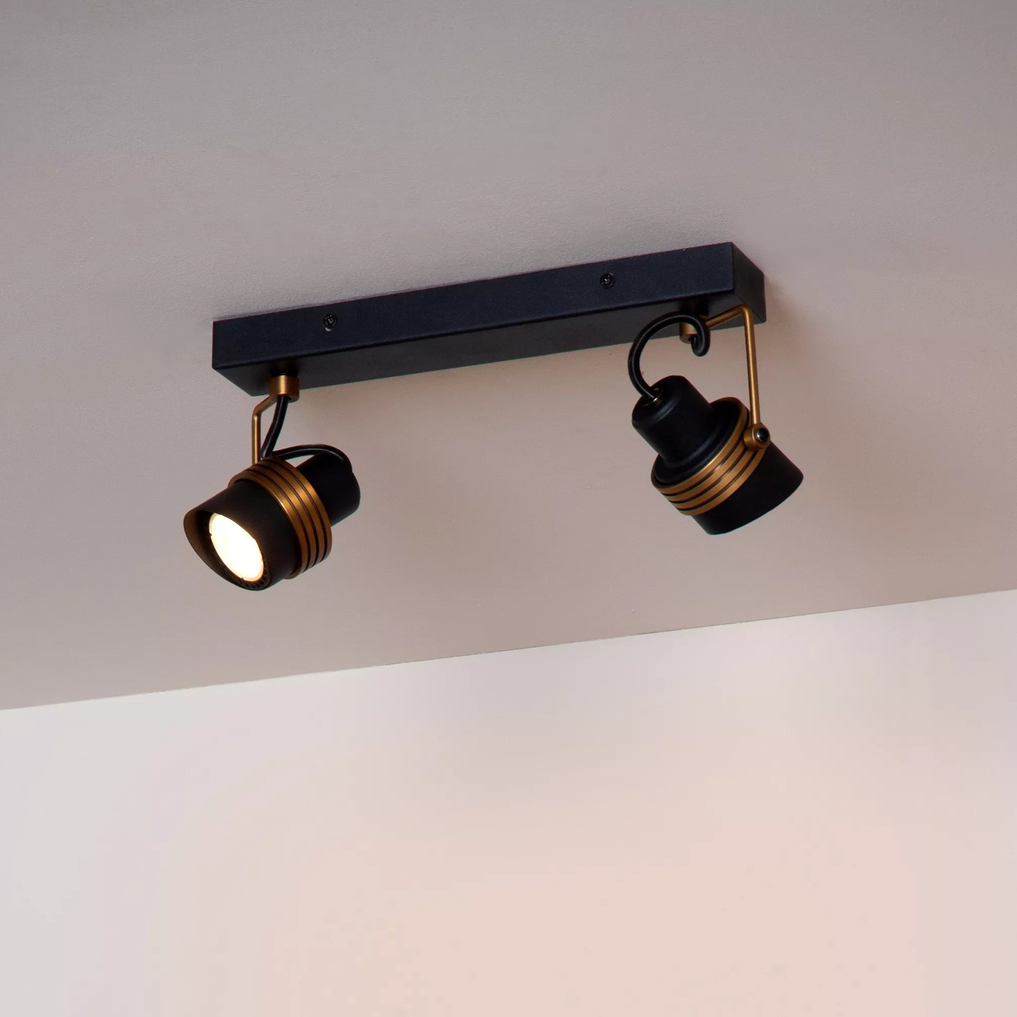 Lucide Tundran - spot en saillie 2L - x 15,5 cm - noir