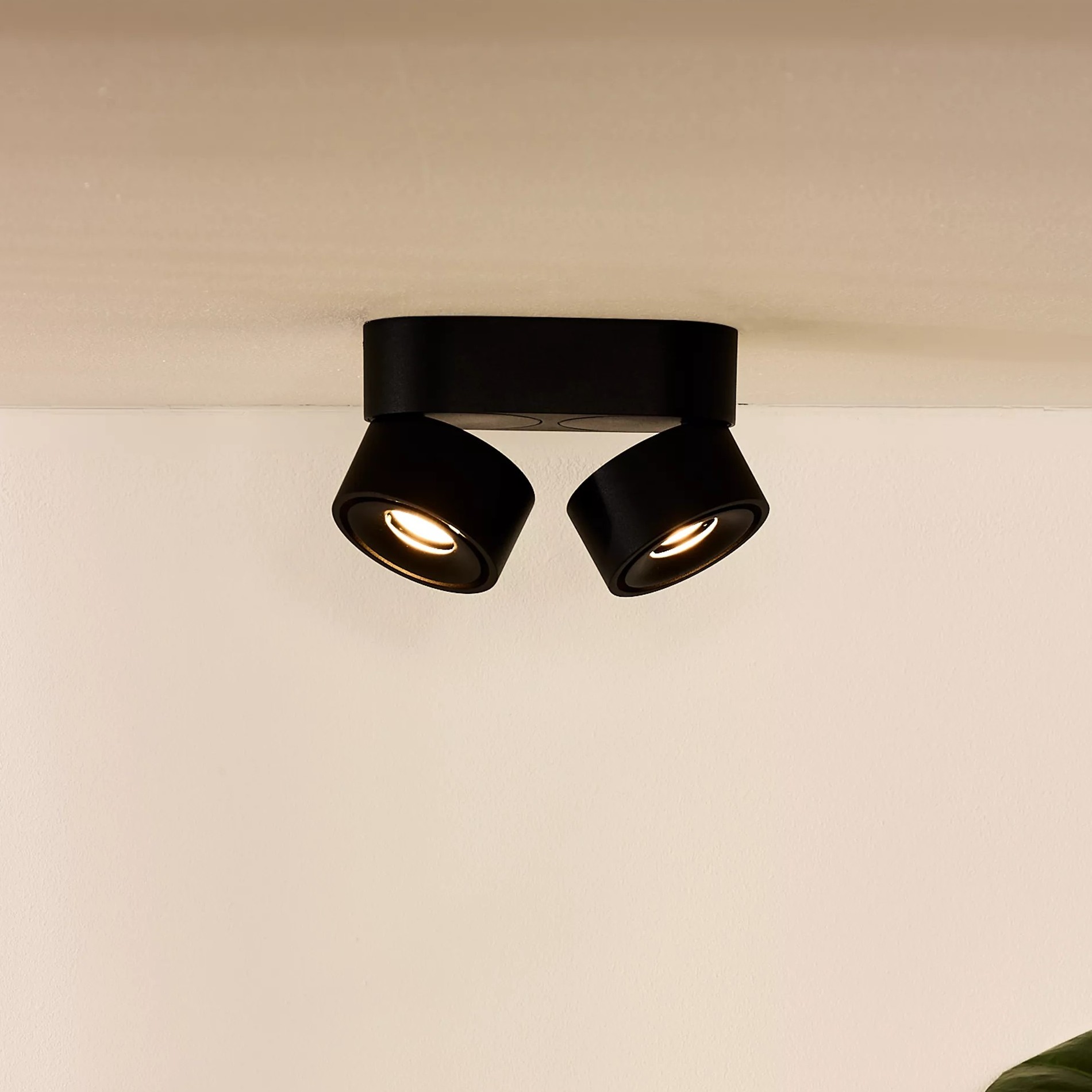 Lucide Yumiko - spot en saillie 2L - 16,1 x 7,8 x 8,2 cm - W LED dimmable inclus - noir