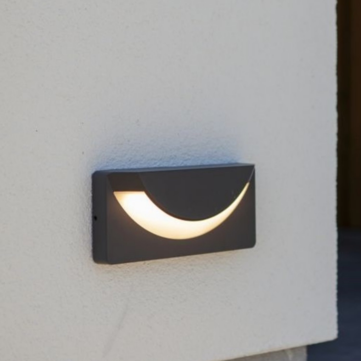 Lutec Lups - Applique d"extérieur - 23,1 x 10,1 x 4,8 cm - 14W LED inclus - IP54 - gris foncé