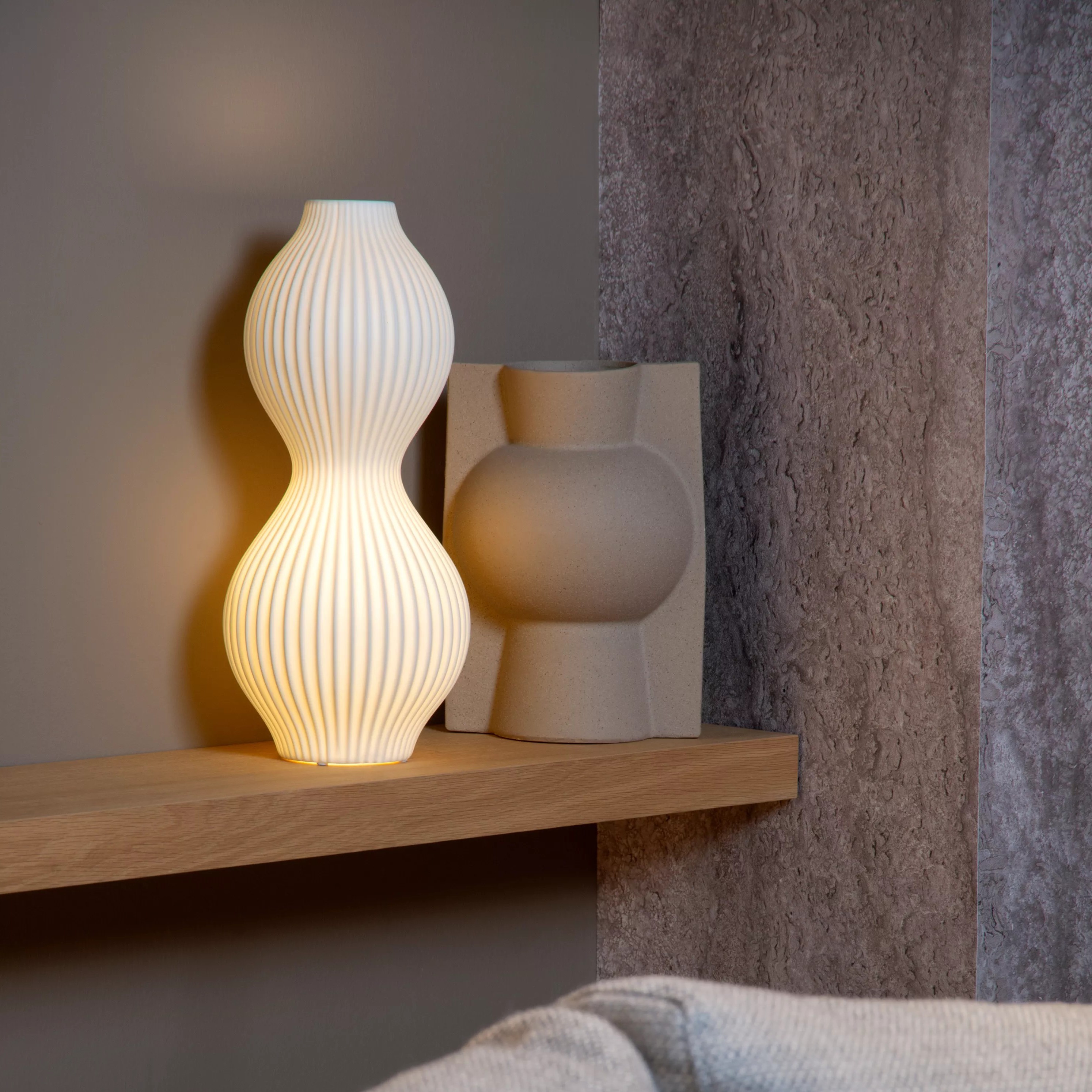 Lucide Momoro - lampe à poser - 17,8 x 40,2 cm - blanc