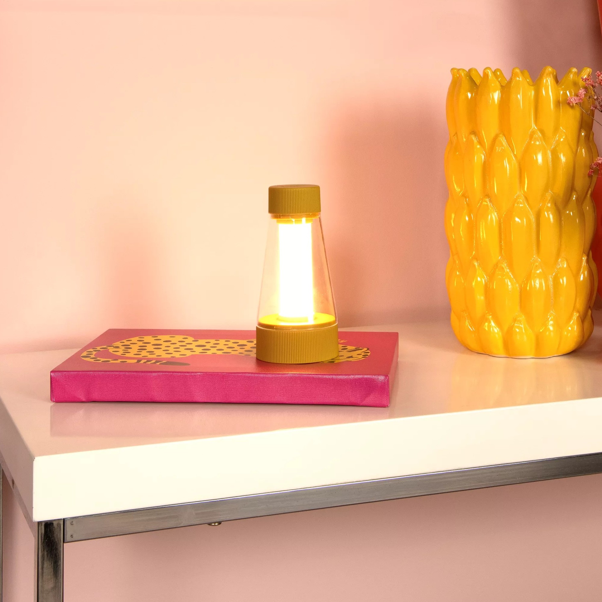 Lucide Lorali - lampe à poser rechargeable - Ø 7,7 x - 1,2W LED avec fonction dimmer incluse - IP44 - jaune ocre