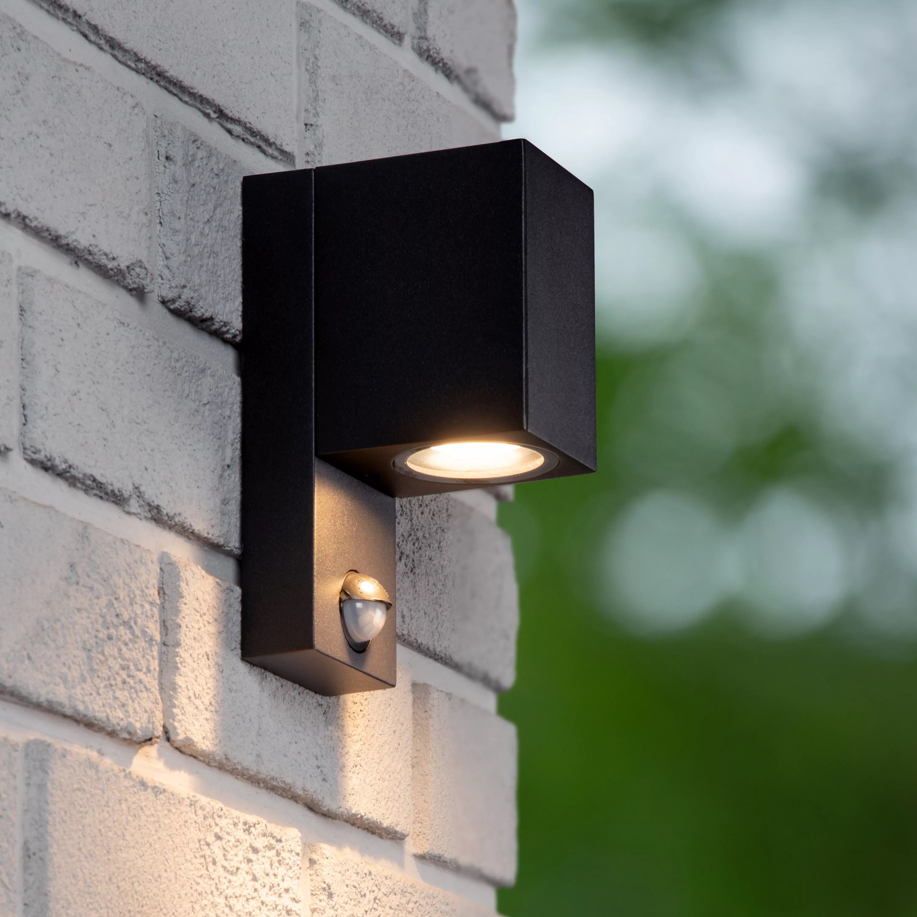 Lucide Zaro - Applique d'extérieur avec détecteur - ,4 x - IP65 - noir