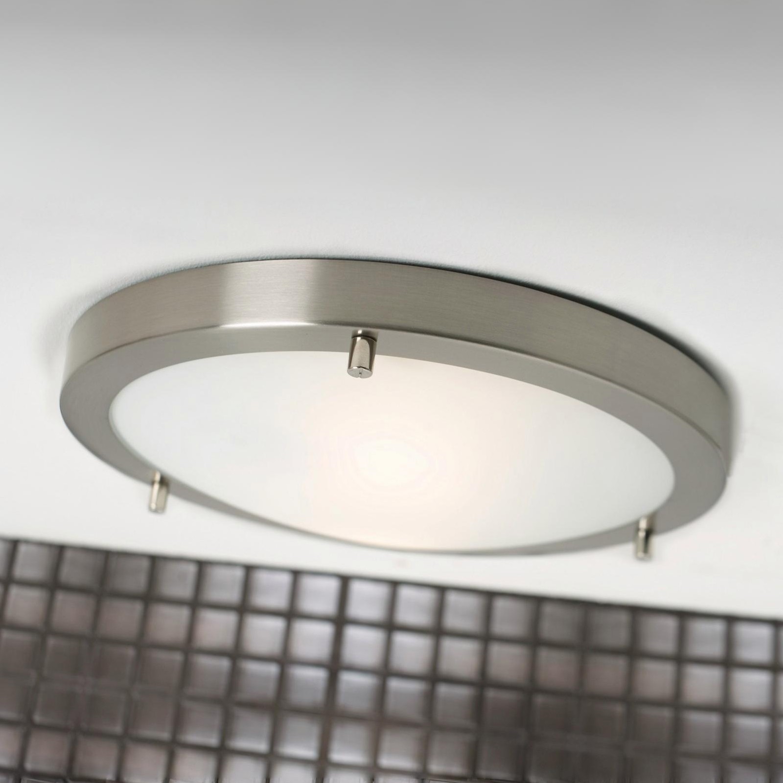 Nordlux Ancona Maxi - plafonnier - Ø 31,5 x 8 cm - IP44 - acier brossé et blanc opale