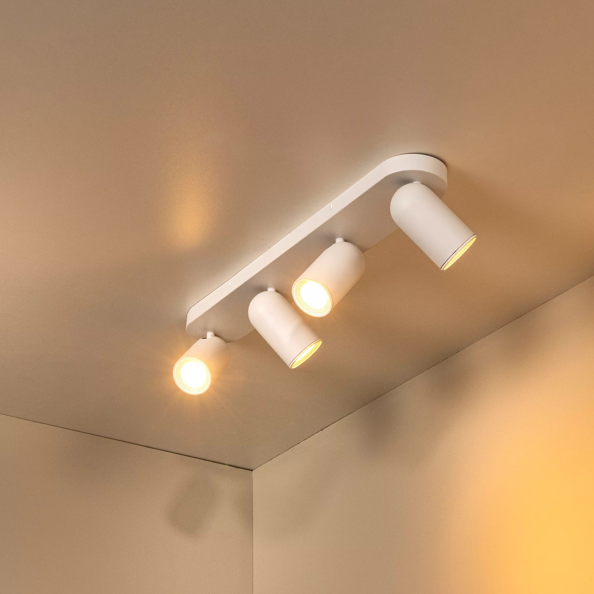 Lucide Punch - spot en saillie - x 9,5 cm - blanc