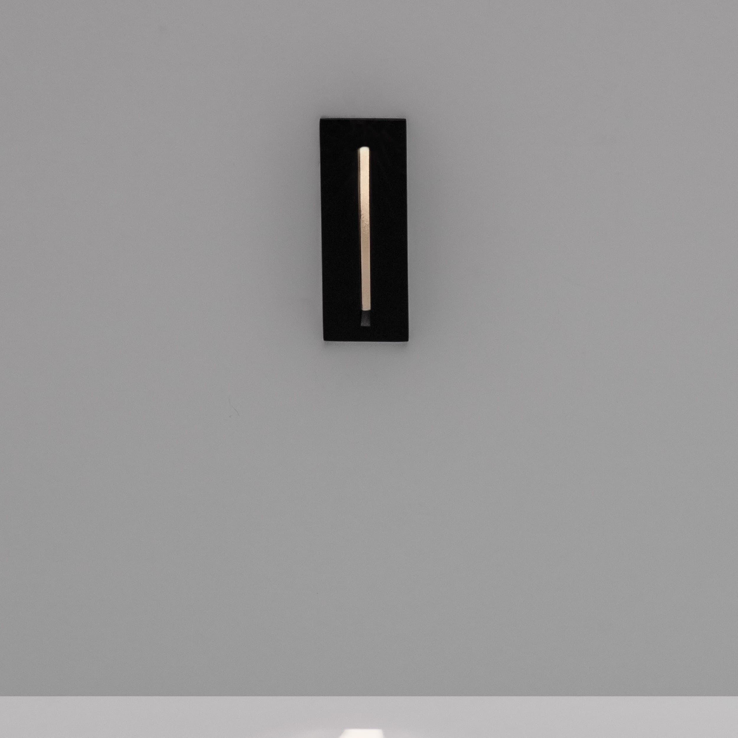Nova Luce Aizen - applique encastrée - ,5 x 6,5 cm - 3W LED inclus - IP65 - anthracite foncé