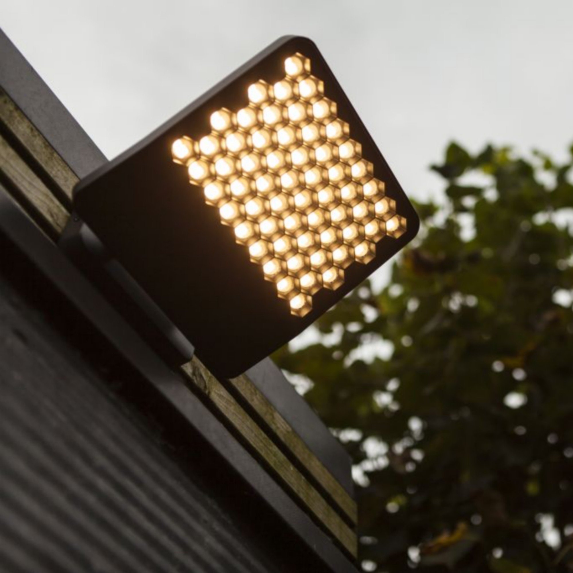 Lutec Atlantis - projecteur - 22,2 x 20,1 x 10,8 cm - 24W LED incl. - 4000K - IP54 - gris foncé