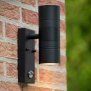 Lucide Arne - applique murale avec détecteur de mouvement - 6,3 x 12 x 22,5 cm - 2 x 5W LED inclus - IP44 - noir
