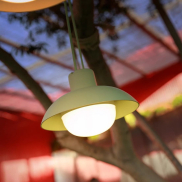 New Garden Syros - lampe suspendue à batterie rechargeable avec télécommande - Ø 20 x 9,5 cm - 9W dimmable LED inclus - IP54 - vert