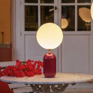 New Garden Monica 50 - lampe de table rechargeable à batterie avec télécommande - Ø 25 x 51,3 cm - 7W LED inclus - IP54 - bordeaux