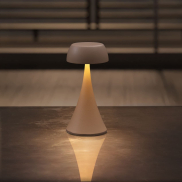 Nova Luce Ycro - lampe de table rechargeable pour extérieur - Ø 8 x 17,5 cm - 2W dimmable LED inclus - IP54 - crème
