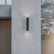 Nova Luce Torrin - applique murale extérieure - Ø 4,5 x 23 x 7,5 cm - 6W LED inclus - IP65 - anthracite foncé