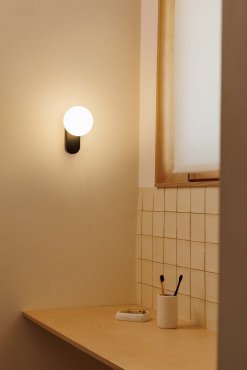 Faro Mabe - applique murale - Ø 12 x 19 cm - 6W LED inclus - noire mat et blanche