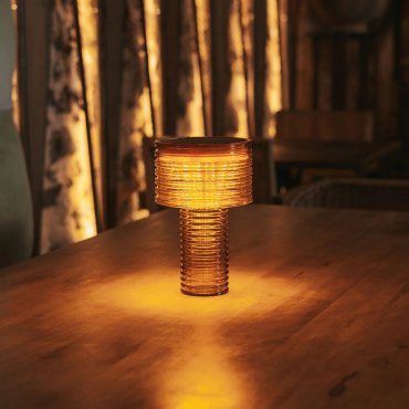 New Garden Amber - lampe de table rechargeable à énergie solaire - Ø 16 x 25 cm - LED 3,6W incl. - variateur d'intensité à 3 niveaux - IP44 - ambre
