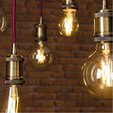 Lutec Smart LED bulb - Lutec Connect - Ø 12,5 x 17,5 cm - E27 - 7,5W - fonction dimming via app - 2200 à 5500K - ambre