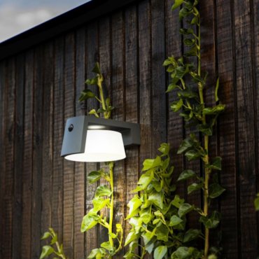Lutec Moon - Applique solaire extérieure avec détecteur de mouvement - 21,7 x 16 x 9,6 cm - 9,5W LED inclus - IP44 - gris foncé