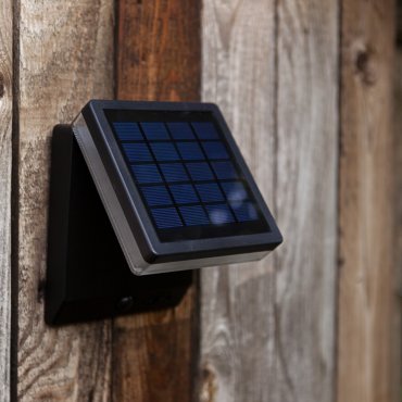 Lutec Moze - Applique solaire extérieure avec détecteur de mouvement - 19 x 14 x 15 cm - 8W LED inclus - IP44 - noir