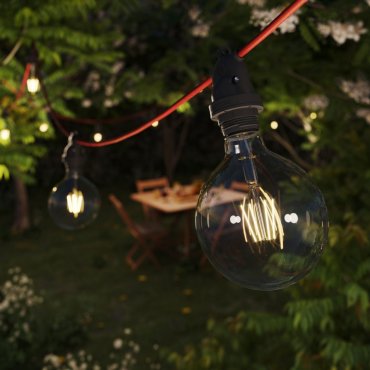 Creative Cables Eiva 2-way - support de câble en silicone pour douille E27 - Ø 6 x 7,5 cm - IP65 - noir