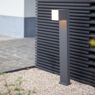 Lutec Cuba - lampe de jardin - 23,7 x 11 x 75 cm - 12,2W LED inclus - IP54 - gris foncé