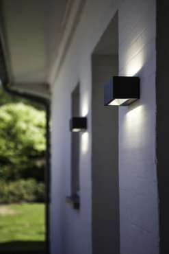 Lutec Gemini - Applique d'extérieur - 22 x 10 x 8 cm - 21W LED inclus - IP54 - noir - blanc chaud