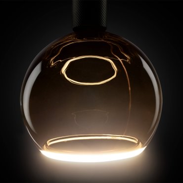 Segula Lampe LED - Billard flottant - Ø 20 x 23 cm - E27 - 4,5W dimmable - 2200K - noir