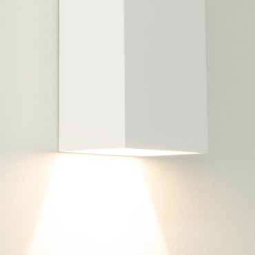Artdelight Vegas - applique murale - 8 x 8 x 25 cm - 2 x 4W LED dimmable inclus - IP65 - blanc