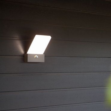 Lutec Pano - Applique d'extérieur - 14 x 13 x 19 cm - 17,5W LED inclus - IP54 - gris foncé