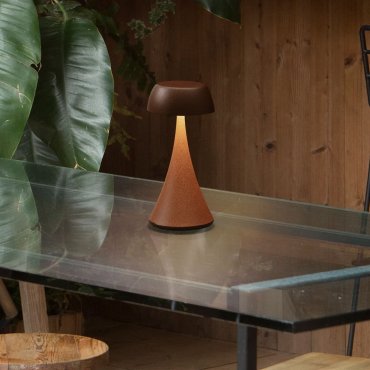 Nova Luce Ycro - lampe de table rechargeable pour extérieur - Ø 8 x 17,5 cm - 2W dimmable LED inclus - IP54 - corten