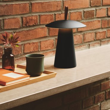 Nordlux Ara To-Go 2 - lampe de table d'extérieur avec batterie - Ø 19,7 x 29,2 cm - 2W dimmable LED inclus - IP54 - noir