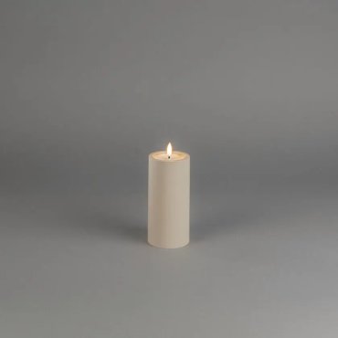 Konstsmide - Bougie à LED sur batterie avec flamme vacillante - Ø 7 x 15 cm - IP44 - beige