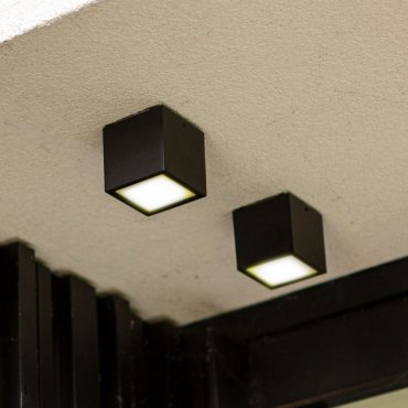 Lutec Gemini - plafonnier extérieur LED - 8,5 x 8,5 x 8,5 cm - 7W LED inclus - IP65 - noir mat