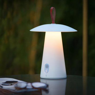 Lucide La Donna - lampe de table d'extérieur avec port USB - Ø 19,7 x 29,2 cm - 3 niveaux de gradation - 2W LED inclus - IP54 - blanc