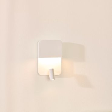 Lucide Boxer - applique murale avec port USB et interrupteur - 13,5 x 10 x 24 cm - 5W + 3W LED inclus - blanc