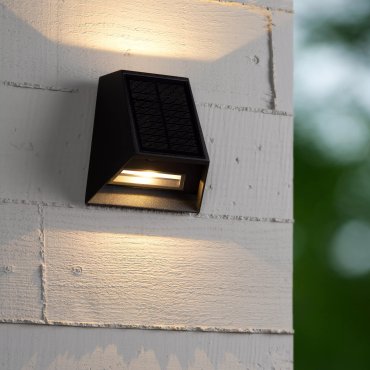 Lucide Luton - Applique d'extérieur avec capteur solaire jour/nuit - 13 x 7,4 x 13,4 cm - 1W LED dimmable inclus - IP54 - noir