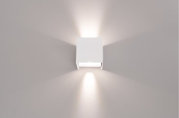 Century Italia Appalque - Applique d'extérieur avec 2 faisceaux lumineux réglables - 12 x 12 x 12 cm - 20W LED inclus - couleur de lumière réglable - IP65 - blanc