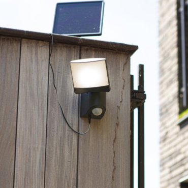 Lutec Sunshine - Applique d'extérieur avec capteur solaire - 15,3 x 12 x 18,4 cm - 7W LED inclus - IP54 - gris foncé - blanc froid