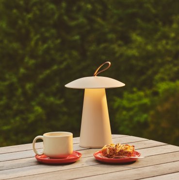Nordlux Ara To-Go 2 - lampe de table d'extérieur avec batterie - Ø 19,7 x 29,2 cm - 2W dimmable LED inclus - IP54 - sable