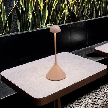 Nova Luce Dalt - lampe de table rechargeable pour extérieur - Ø 9,5 x 25 cm - 1W dimmable LED inclus - IP54 - crème