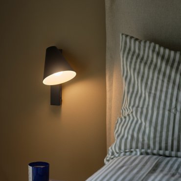 Nordlux Wilmer - lampe de chevet avec port usb - Ø 13,7 x 24,5 cm - noir