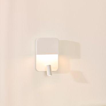 Lucide Boxer - applique murale avec port USB et interrupteur - 13,5 x 10 x 24 cm - 5W + 3W LED inclus - blanc