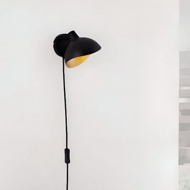 Nova Luce Geti - applique murale avec interrupteur et prise USB - Ø 15 x 12 cm - noir mat et or