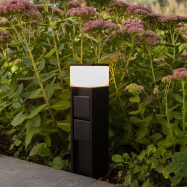 Lutec Mains - poteau de jardin avec prises - éclairage intelligent - 8 x 8 x 36,7 cm - 11W LED inclus - IP44 - noir - 2 prises latérales (version néerlandaise)